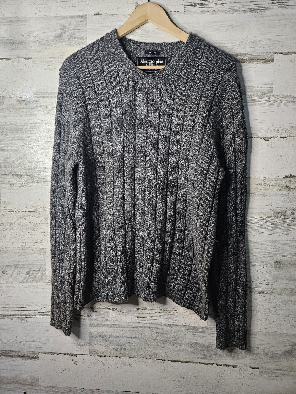 Vintage Y2k Abercrombie & Fitch Men's Gray Ribbed Crewneck Muscle Sweater Wool